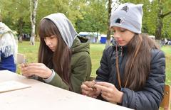 В рамках празднования Дня города проведен III-й межрегиональный фестиваль-конкурс народного творчества «Кричевский конек», в котором приняли участие как заслуженные мастера декоративно-прикладного искусства, так и учащиеся нашей школы